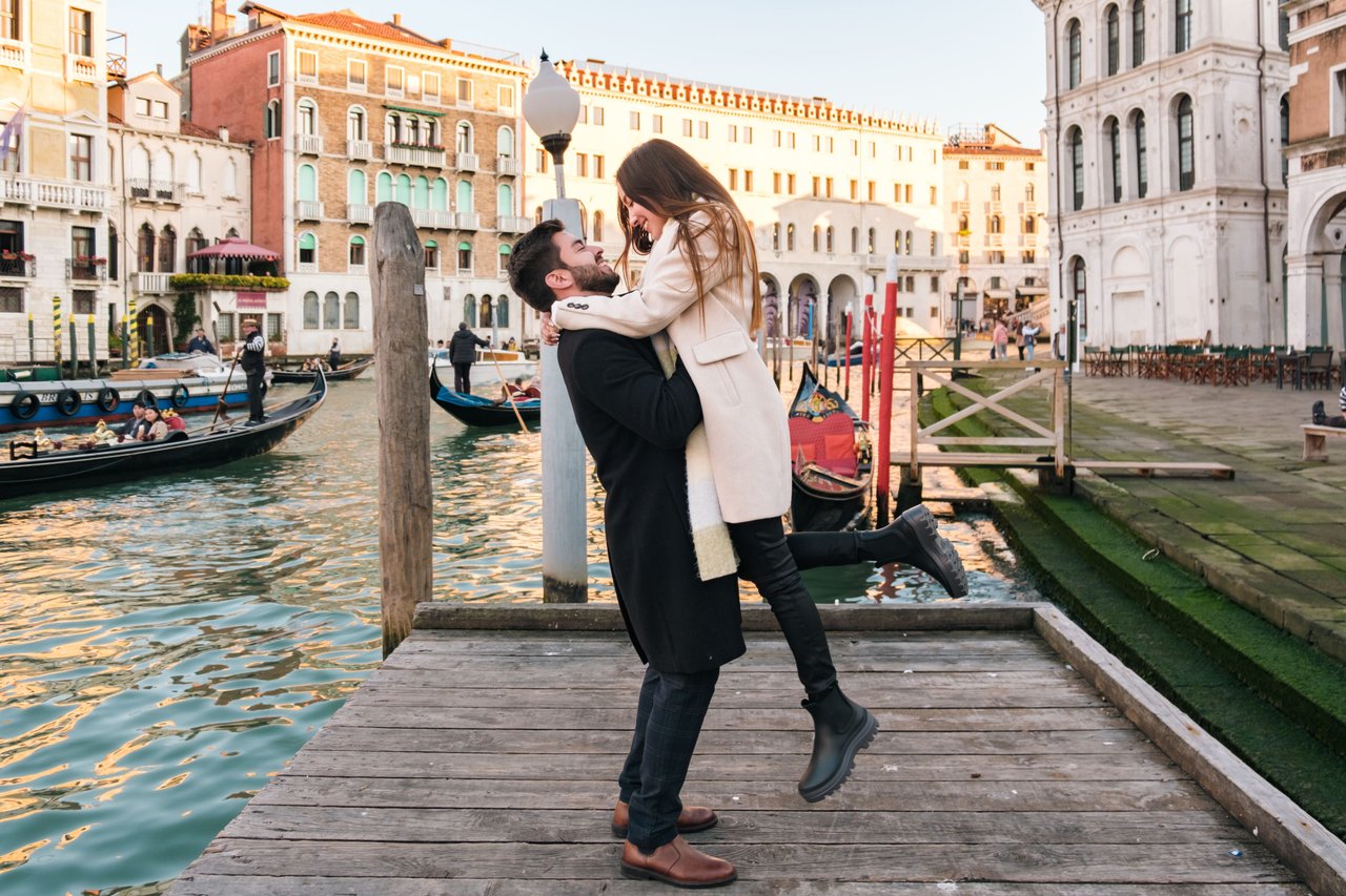 Professional photoshoot at the Rialto Bridge