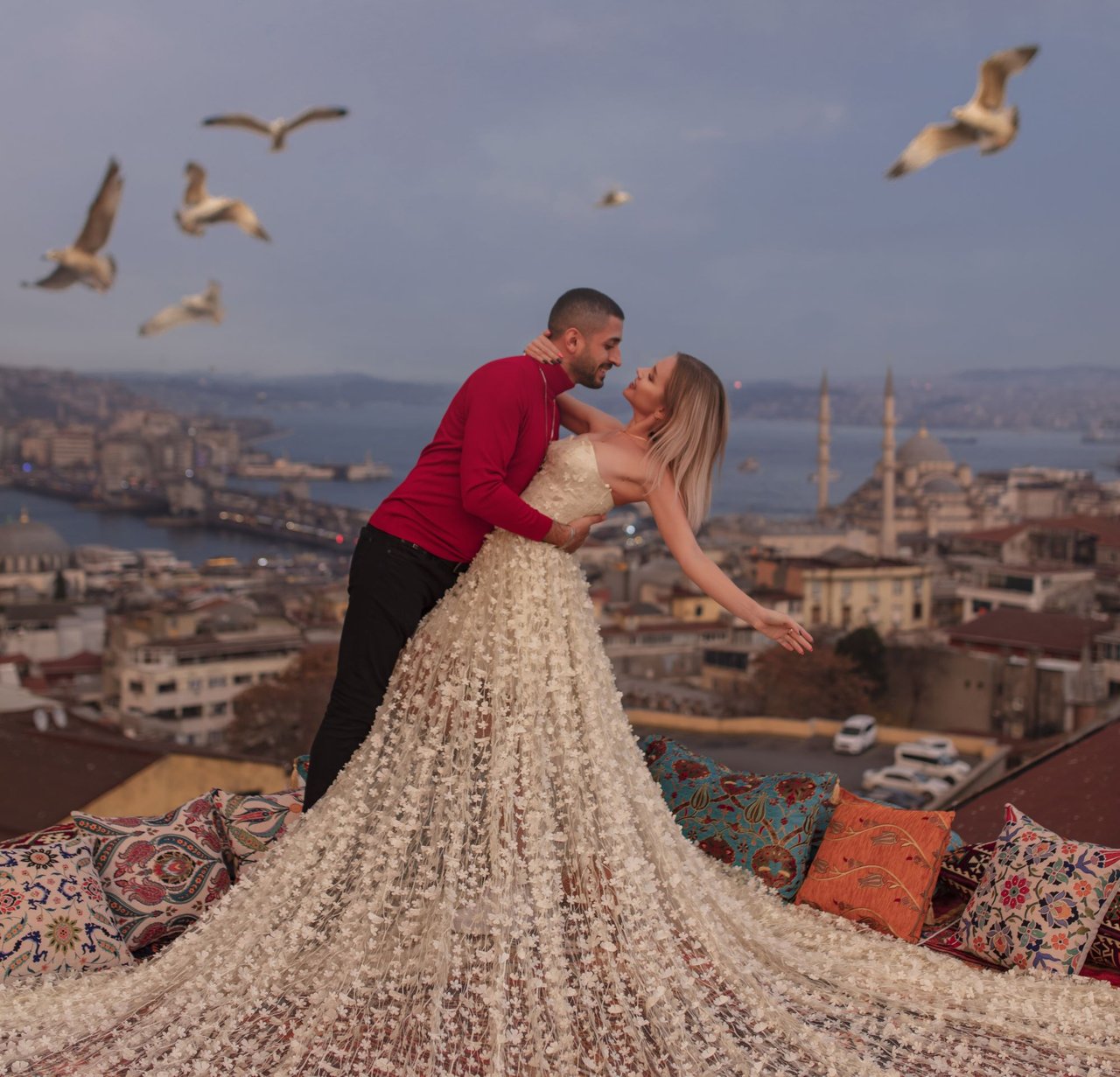 Private rooftop photoshoot in Istanbul
