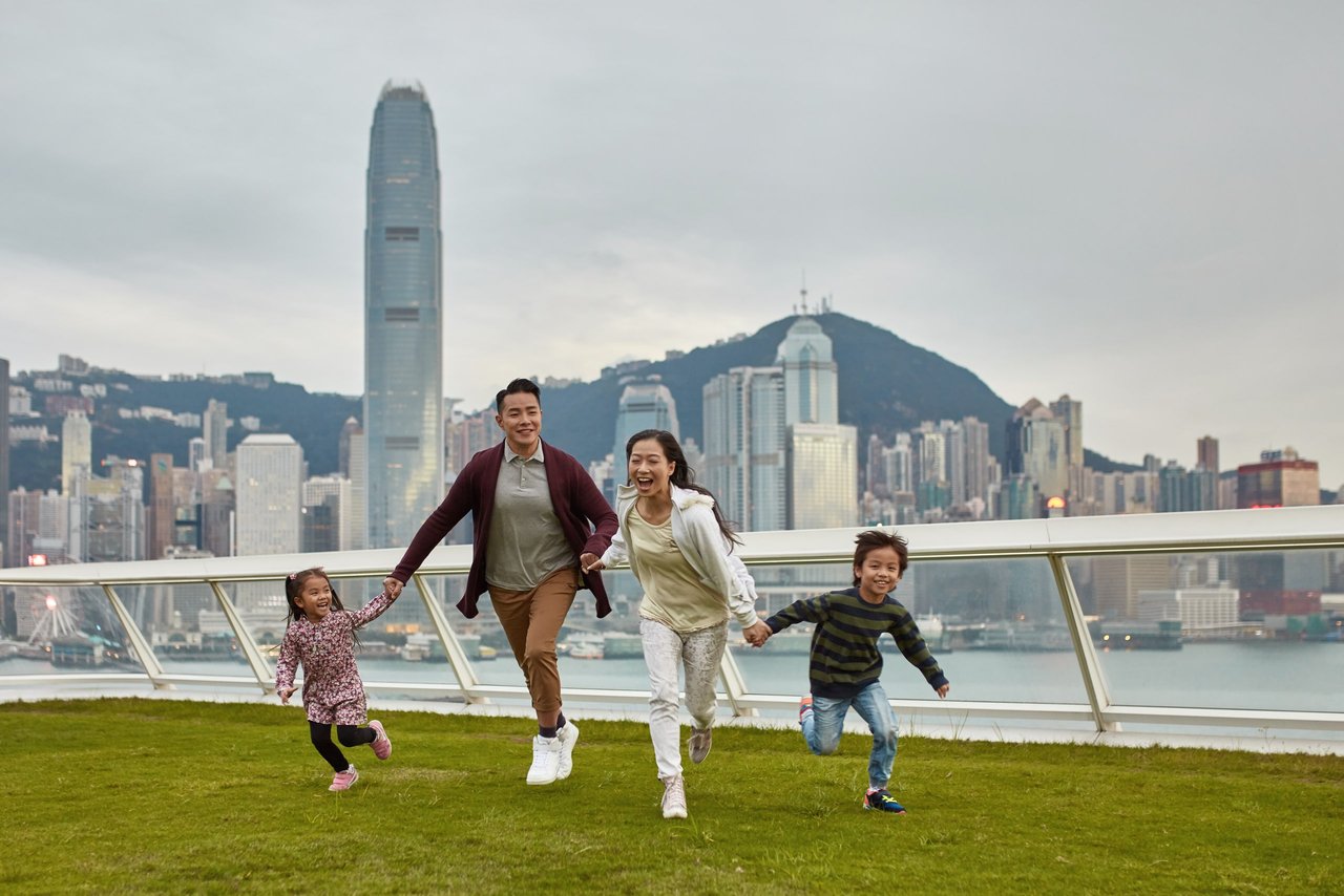 Photoshoot at Star Ferry, Hong Kong — photo 1