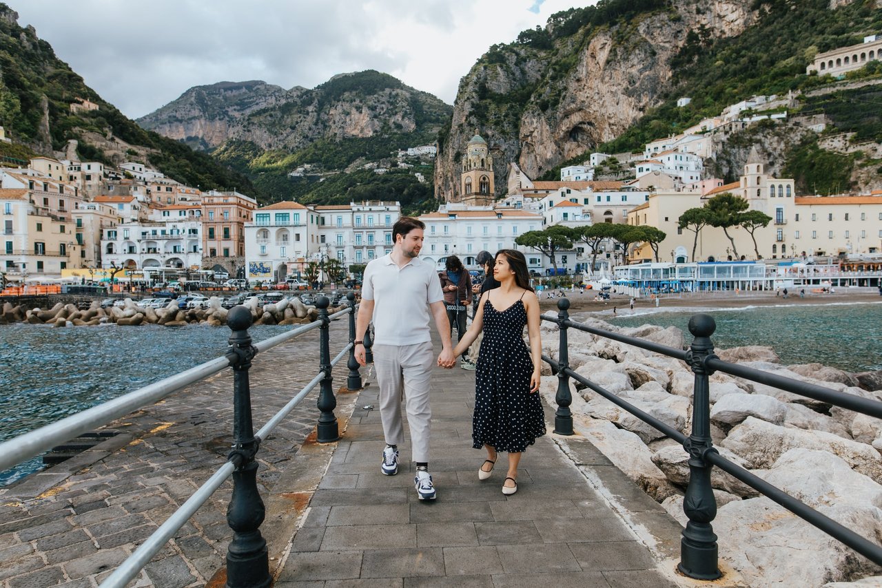 Photoshoot at Atrani overlook from the coast road, Amalfi — photo 1