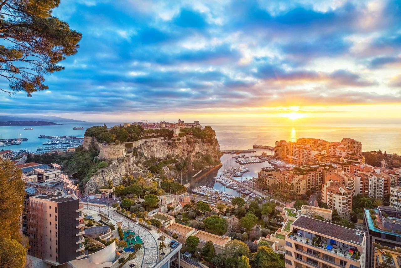 Photoshoot in Monaco, France — professional photography location