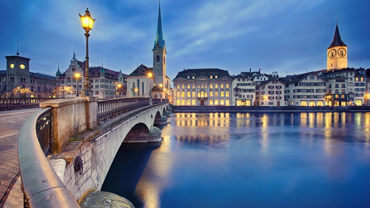 Photoshoot in Zürich, Switzerland — professional photography location