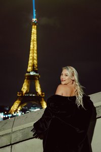 Romantic Walk in Paris