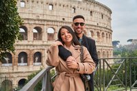 Romantic Couples Photoshoot in Colosseum