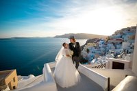 Flying Dress in Oia village