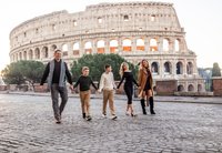 Rome - Villa Borghese Gardens & Pincio Terrace Couple Photoshoot