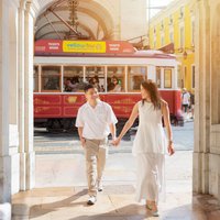 Lisbon photo shoot & private tour