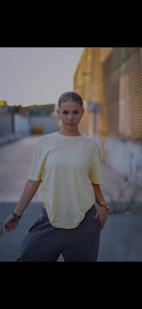 Elin Joshua — photo by Elin Joshua, Smiler