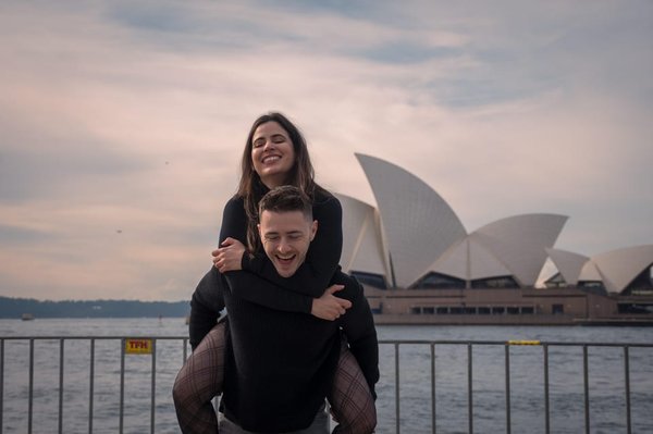 Romantic photoshoot for couples