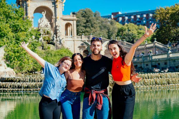 Professional photoshoot at Arc de Triomf photo 4