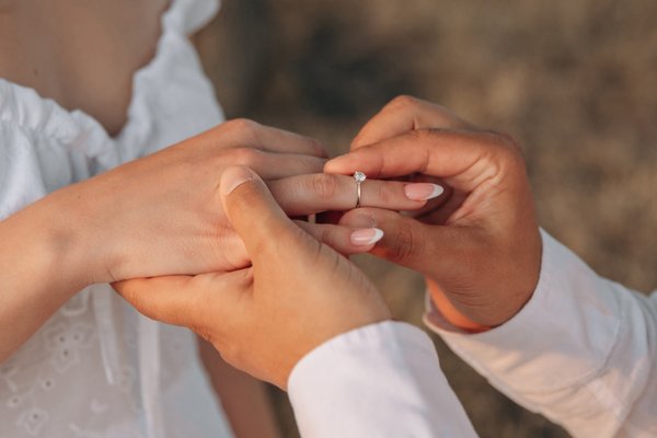 Professional proposal photoshoot at Oia Village photo 4
