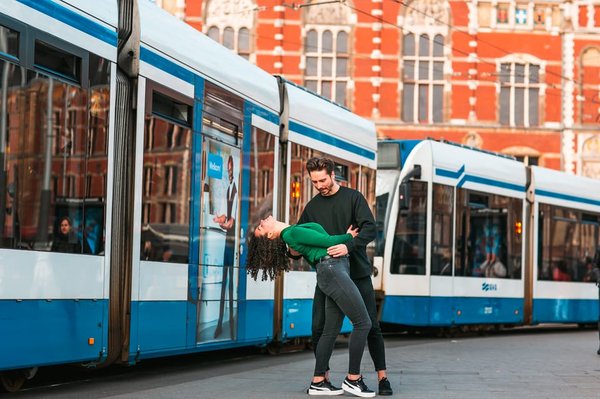 Professional photoshoot at Centraal Station photo 2