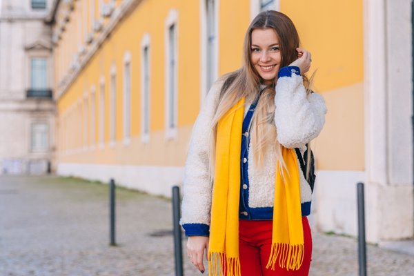 Professional photoshoot at Praça do Comercio