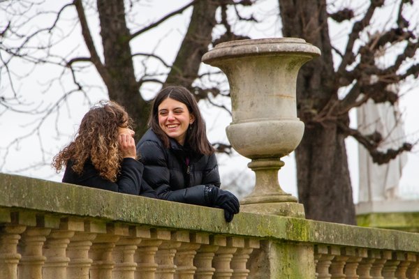 Professional photoshoot at Jardin du Luxembourg photo 3
