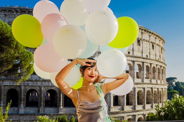 Professional photoshoot with balloons