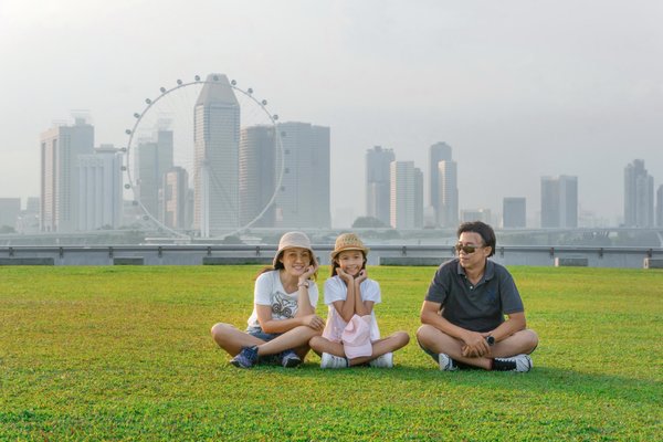 Professional photoshoot at Marina Barrage photo 3