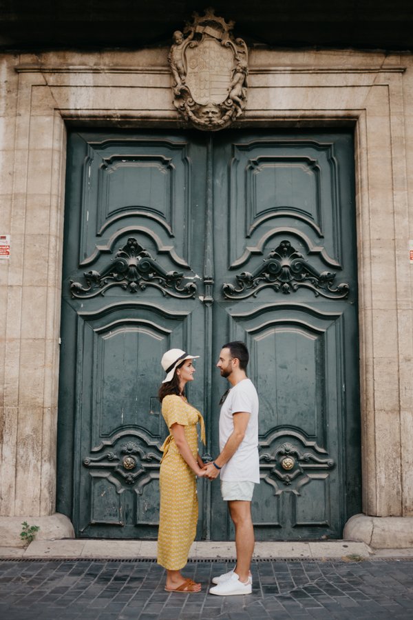 Private photo tour of Ciutat Vella photo 2