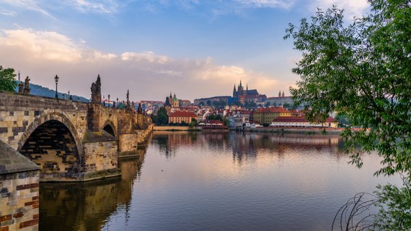 Photoshoot in Prague by a Smiler photographer