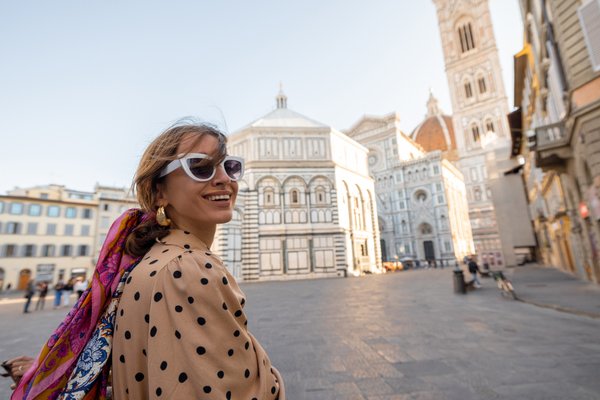 Professional photoshoot outside the Duomo photo 5
