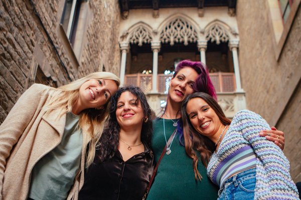 Professional photoshoot at Gothic Quarter photo 4