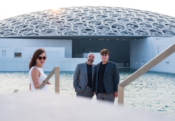 Photoshoot at Louvre Abu Dhabi — photo 2