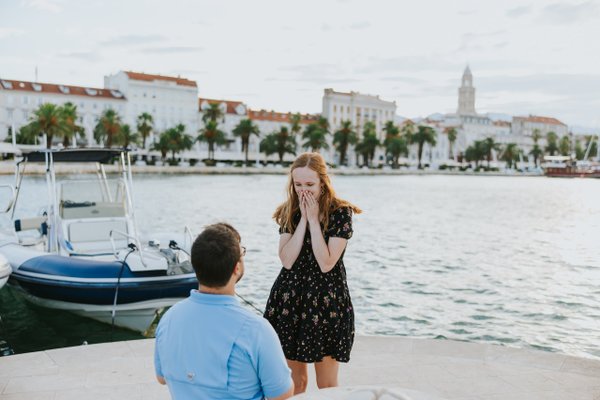 Romantic photoshoot at Riva Waterfront Promenade, Split — photo 4