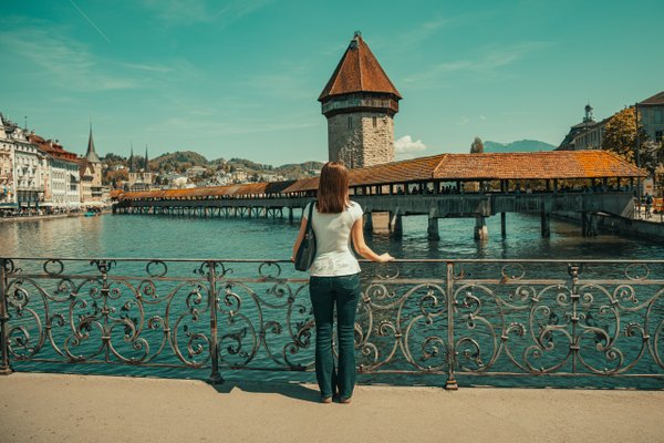 Photoshoot at Chapel Bridge, Lucerne — photo 1