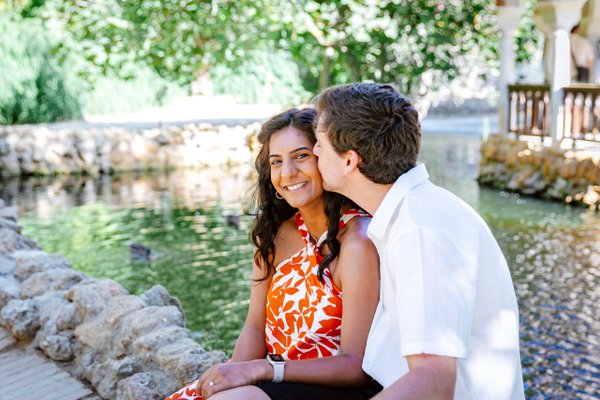 Professional photoshoot at Santa Cruz Quarter in Sevilla — photo 1