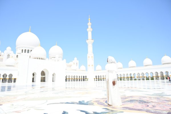 Photoshoot at Sheikh Zayed Grand Mosque, Abu Dhabi — photo 5