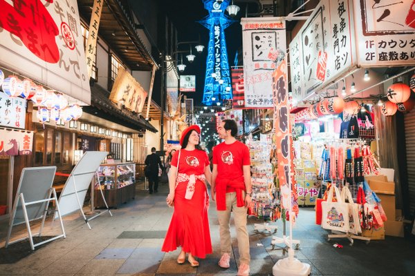 Photoshoot at Tsutenkaku Tower, Osaka — photo 2