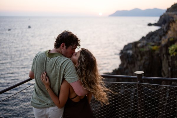 Photoshoot at Riomaggiore Harbour, Cinque Terre — photo 2