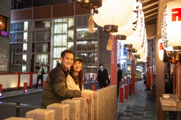 Photoshoot at Dotonbori Canal, Osaka — photo 2