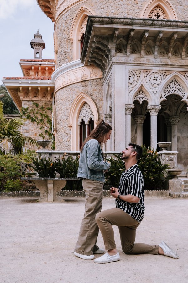 Romantic photoshoot in Lisbon — photo 1