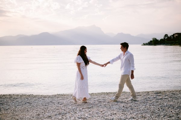 Romantic photoshoot at Lake Garda — photo 3