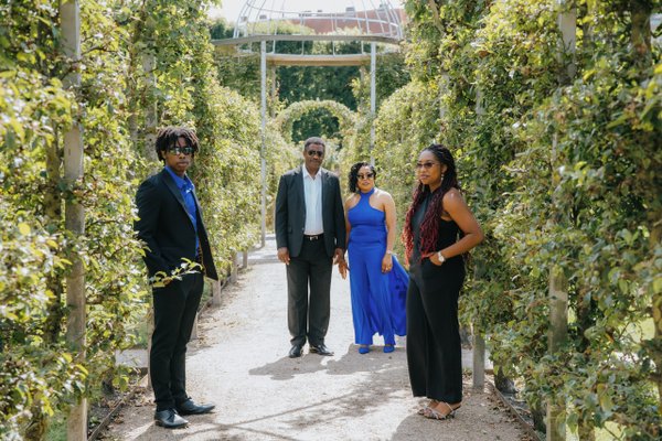Photoshoot at Rosenborg Castle Gardens, Copenhagen — photo 5
