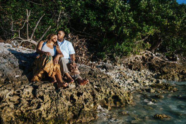 Photoshoot at Punta Cancún Lighthouse — photo 3