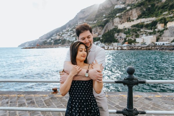 Photoshoot at Atrani overlook from the coast road, Amalfi — photo 3