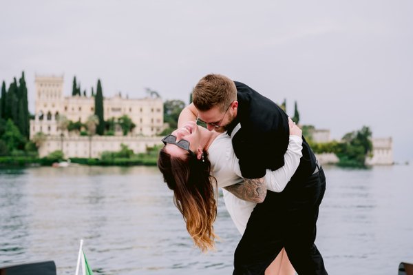 Photoshoot at Scaligero Castle, Sirmione, Lake Garda — photo 3