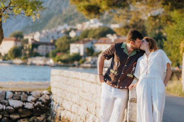 Romantic photoshoot in Kotor — photo 5
