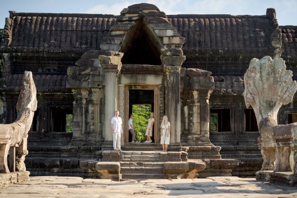 Photoshoot at Angkor Wat, Siem Reap — photo 2
