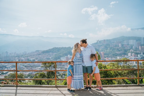 Photoshoot at Cerro Nutibara / Pueblito Paisa, Medellín — photo 1