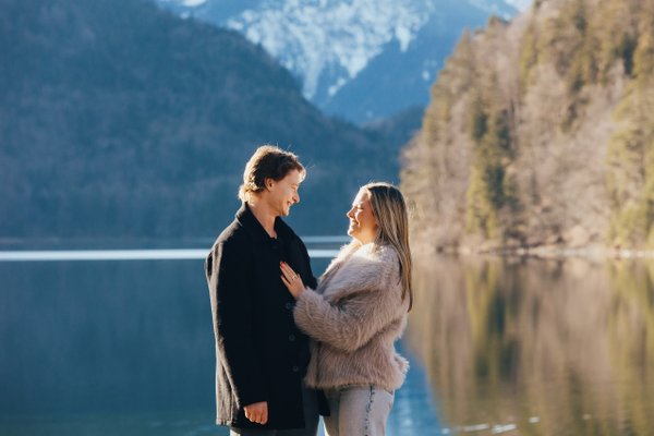Photoshoot at Alpsee lake shore, Neuschwanstein Castle — photo 3