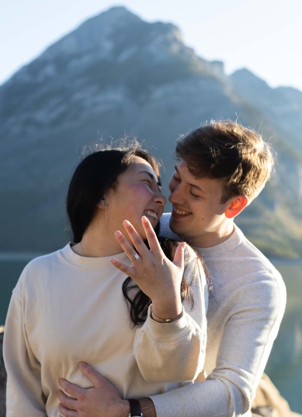 Photoshoot at Lake Louise, Banff — photo 2
