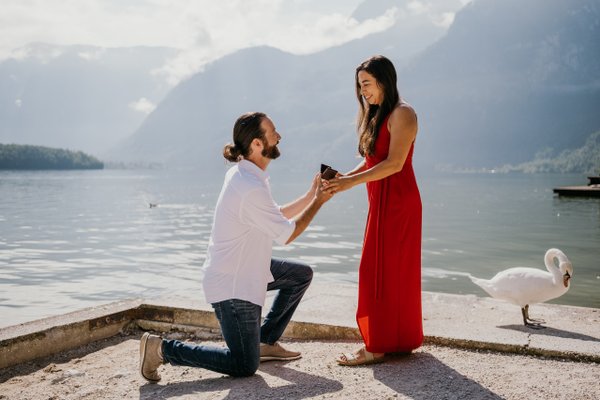 Romantic photoshoot in Hallstatt — photo 1