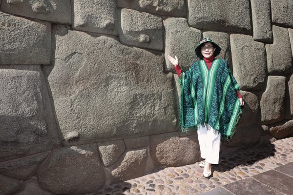 Photoshoot at Plaza de Armas, Cusco — photo 4