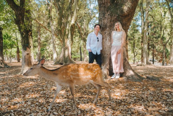 Romantic photoshoot at Nara Park — photo 5