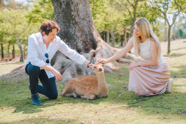 Romantic photoshoot at Nara Park — photo 1