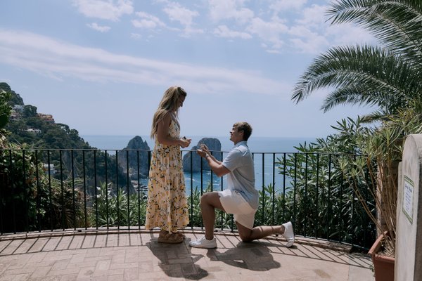 Photoshoot at Giardini di Augusto, Capri — photo 2