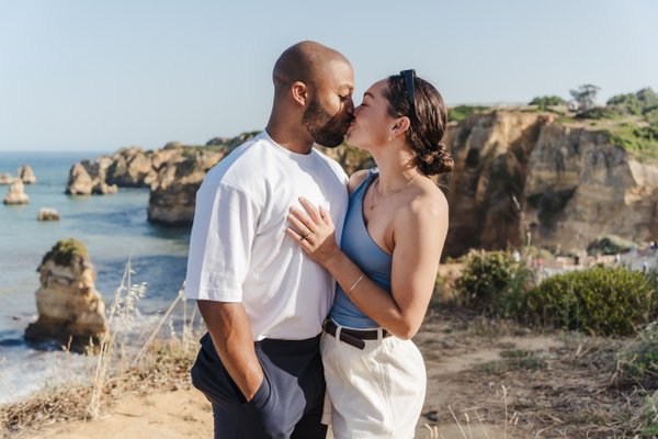 Photoshoot at Praia do Camilo, Lagos — photo 1