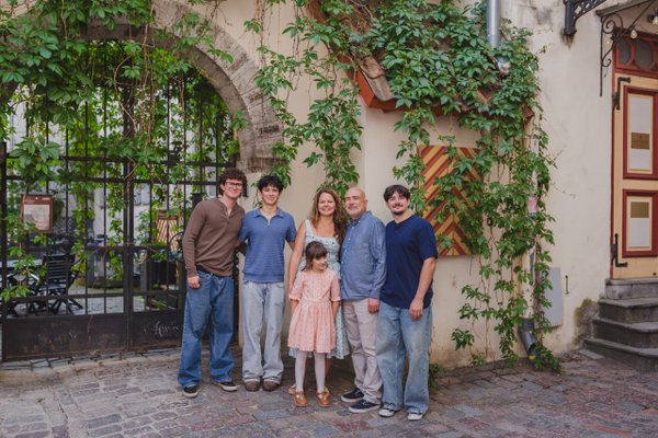 Family photoshoot in Tallinn — photo 4